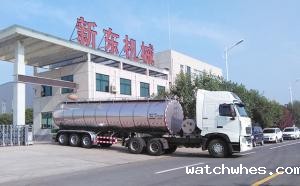 宁夏客户订购的35立方大型半挂奶罐车发货