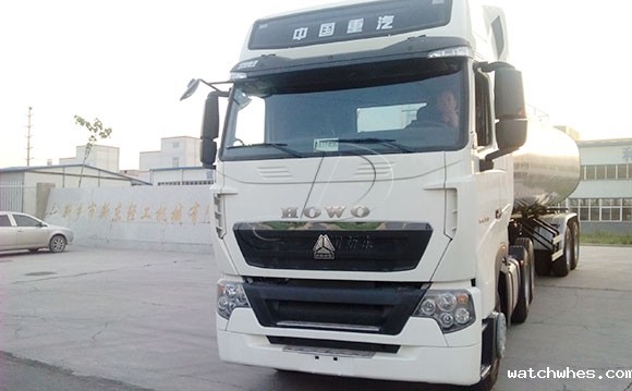 25吨<a href=http://xnc.xdqj.com/xnc/ target=_blank class=infotextkey>半挂<a href=/ target=_blank class=infotextkey>奶罐车</a></a>