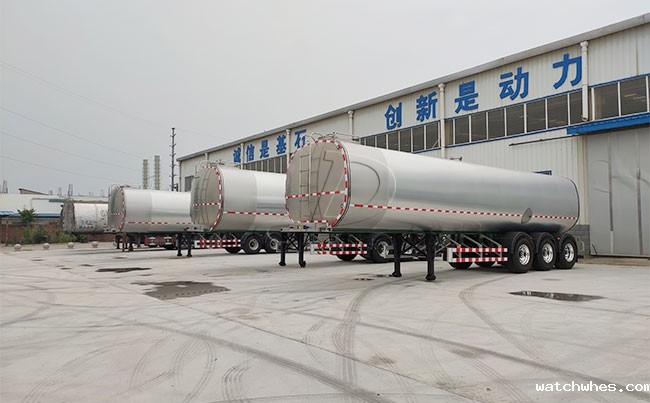 天润watchwhes40方<a href=/ target=_blank class=infotextkey>奶罐车</a>