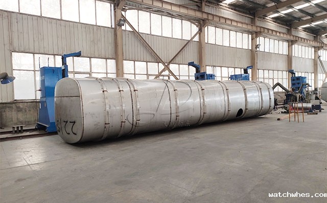 星空体育app官网入口16台液体牛奶运输大罐车紧张生产中!