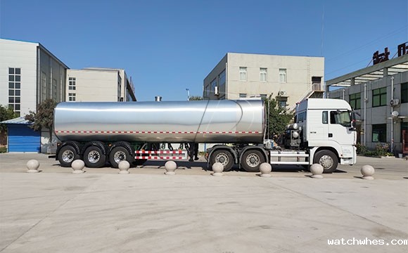 物流拉奶专用40吨鲜牛奶罐装车发往四川