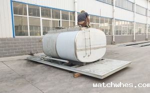 我公司6吨不锈钢牛奶保温运输罐发往河南开封