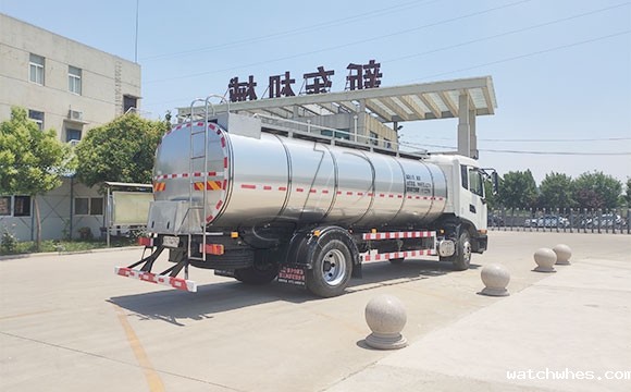 车罐一体生鲜奶运输车