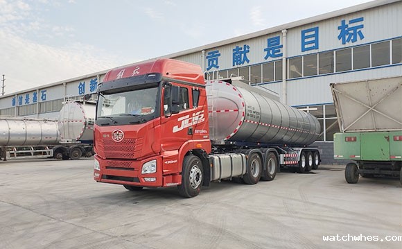 30吨<a href=/ target=_blank class=infotextkey>奶罐车</a>