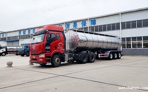 34吨罐式牛奶保温车