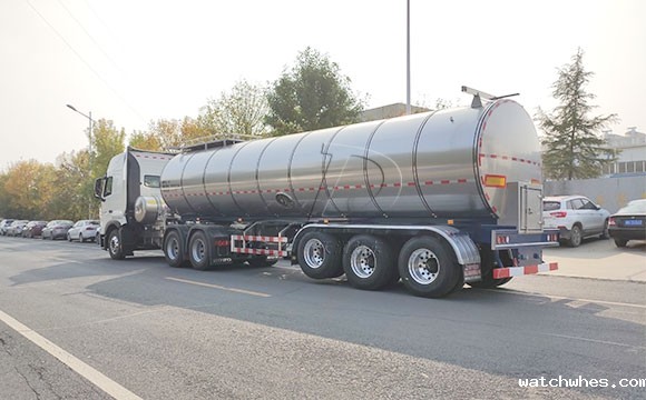 34吨鲜奶半挂运输车