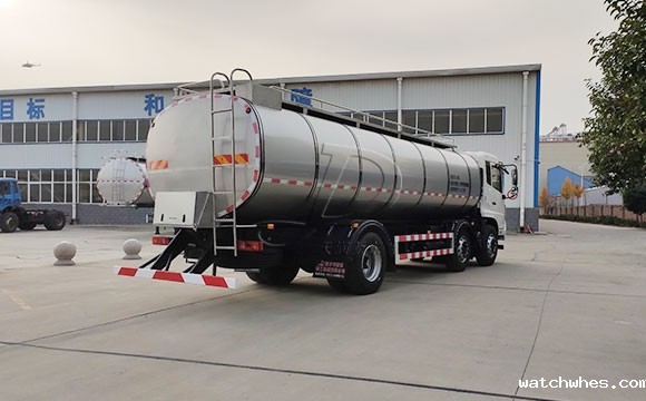 运输牛奶罐装车