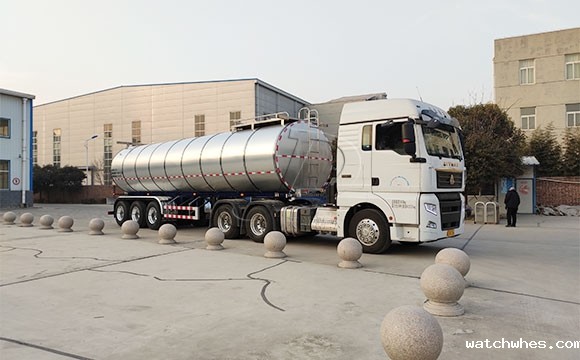 半挂奶罐运输车