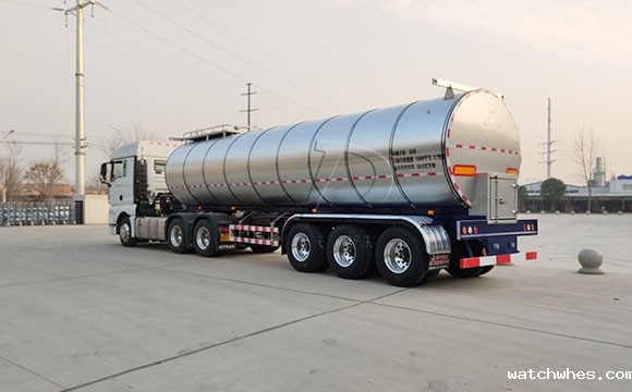 半挂奶罐运输车
