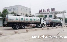 再发湖北两台解放20方前四后六一体奶罐车