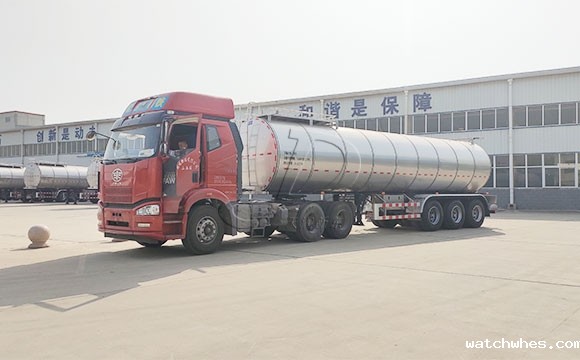鲜奶运输半挂车