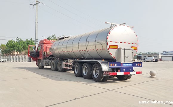 鲜奶运输半挂车