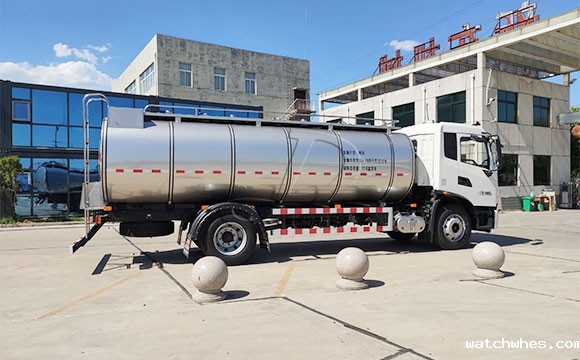 <a href=http://xnc.xdqj.com/ngc/ target=_blank class=infotextkey>一体<a href=/ target=_blank class=infotextkey>奶罐车</a></a>