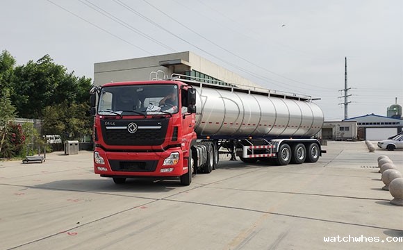 <a href=http://xnc.xdqj.com/xnc/ target=_blank class=infotextkey>半挂<a href=/ target=_blank class=infotextkey>奶罐车</a></a>