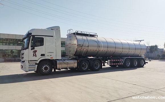 半挂鲜奶运输专用车