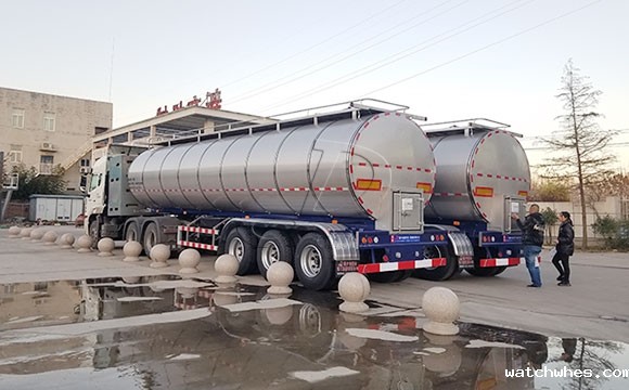 <a href=http://xnc.xdqj.com/xnc/ target=_blank class=infotextkey>半挂<a href=/ target=_blank class=infotextkey>奶罐车</a></a>