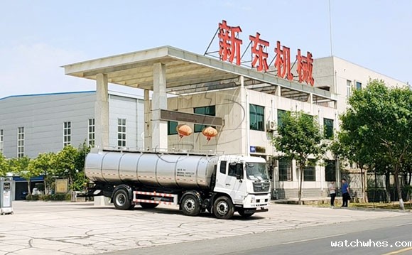 牛奶保温运输罐车
