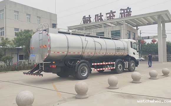 车罐一体牛奶运输车