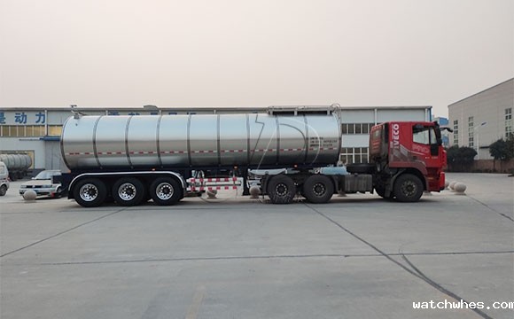 鲜奶运输专用罐车