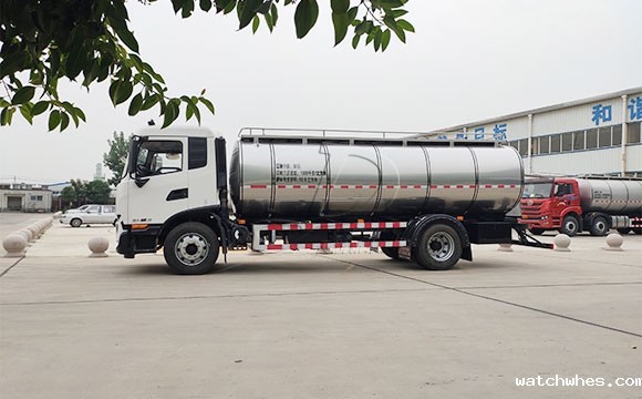 牛奶一体罐运输车