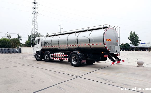 东风16吨连体<a href=/ target=_blank class=infotextkey>奶罐车</a>