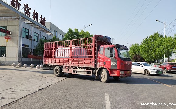 不锈钢保温运输罐