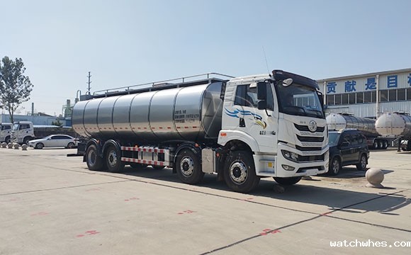 解放鲜奶运输车