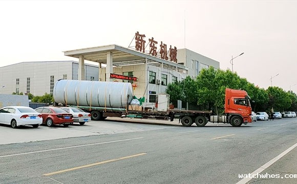 大型室外贮奶罐