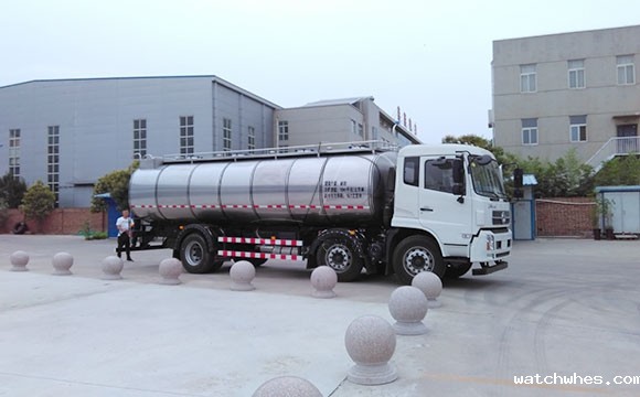 车罐一体拉鲜奶车