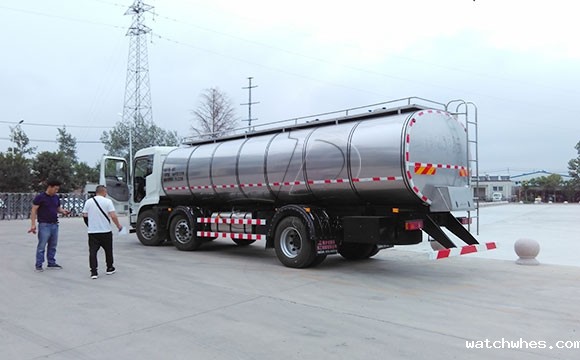 车罐一体拉鲜奶车