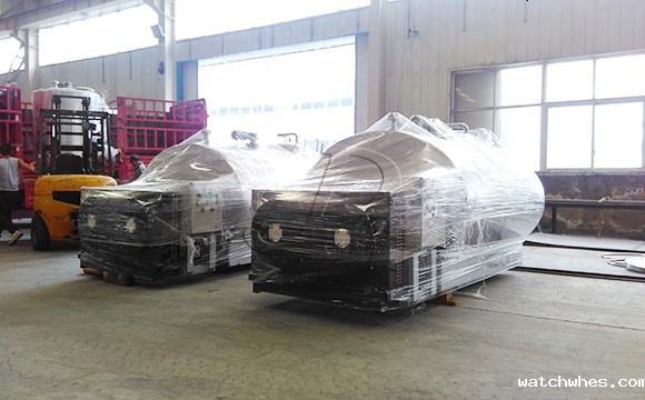 河南焦作客户订购的两台2吨制冷储奶罐发货