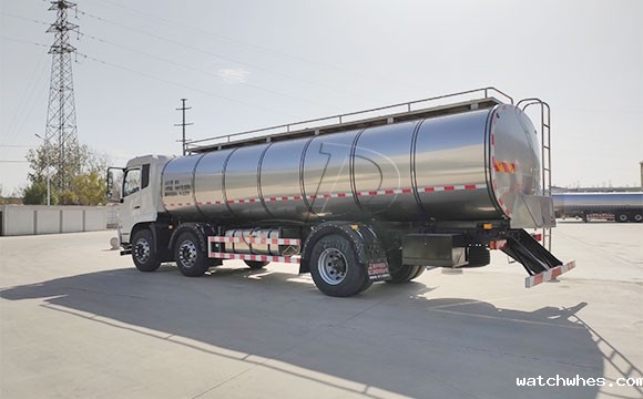 天润watchwhes牌16立方车罐<a href=http://xnc.xdqj.com/ngc/ target=_blank class=infotextkey>一体<a href=/ target=_blank class=infotextkey>奶罐车</a></a>下午发往浙江