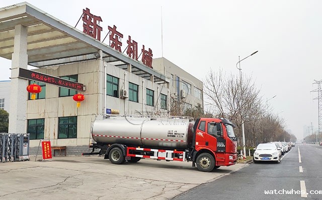 河北HTN5181GNY两轴10吨鲜奶运输车下午发货