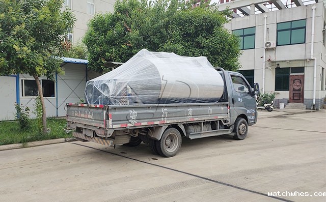 浙江绍兴3吨不锈钢黄酒冷藏保温罐发货