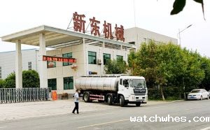 湖南18立方三轴鲜奶储藏罐车发往济南
