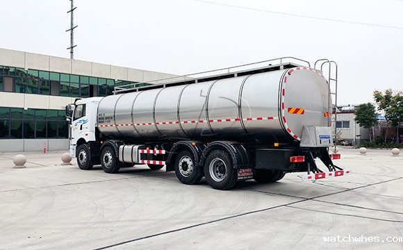 一体式拉鲜奶车