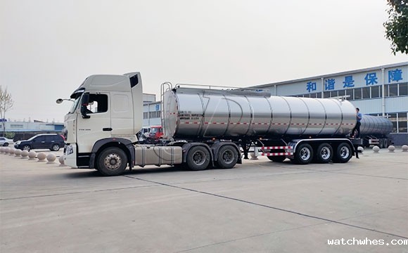 半挂鲜奶直通车