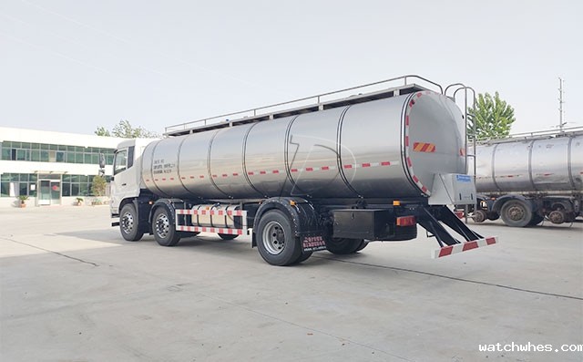 我公司车罐一体国六鲜奶运输车准备发往南阳