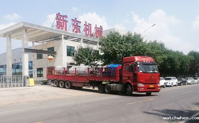 我公司3台1吨外贸制冷罐上海港走起！