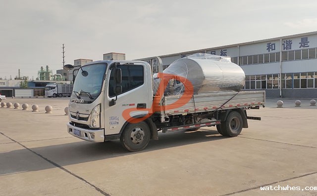 我公司天润watchwhes牌3吨牛奶制冷罐发往甘肃