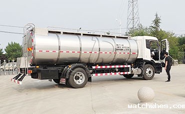 在新乡买一台新奶罐车多少钱？