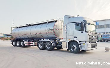 硬核突破:天润watchwhes鲜奶运输车的"三重技术壁垒"