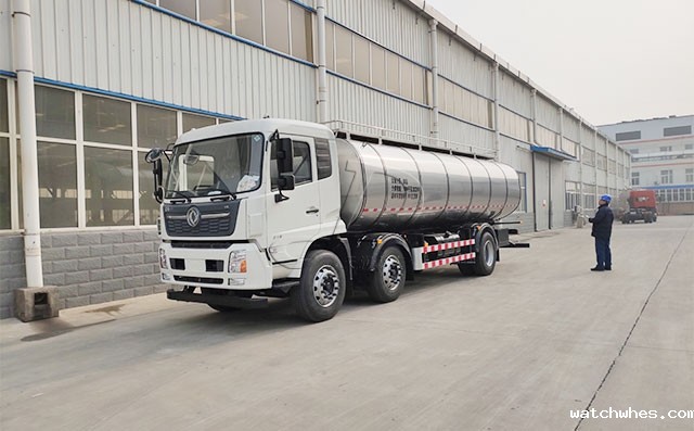 山东客户订购的16立方一体背罐保温奶车完成发车前清洗