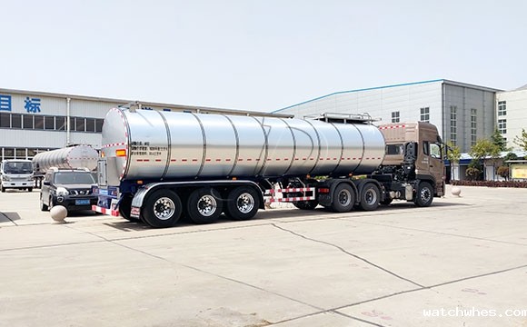 牛奶槽罐车