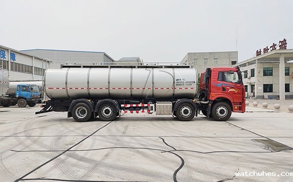 车罐一体生鲜乳拉运车