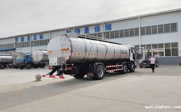 鲜奶罐车