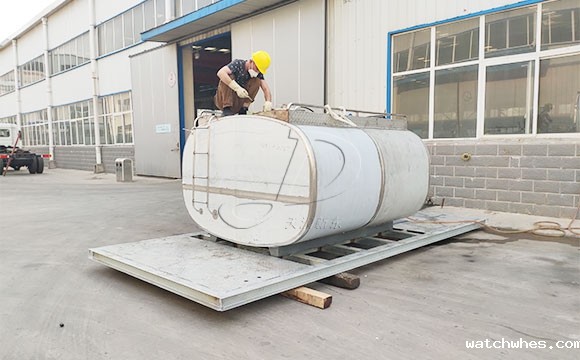 不锈钢保温储水罐