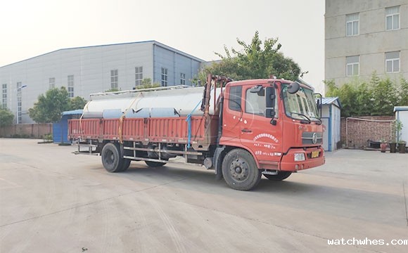 不锈钢储奶运输罐