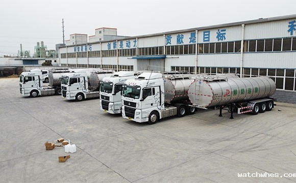 半挂奶罐车