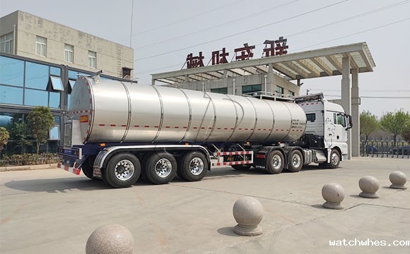 半挂奶罐车